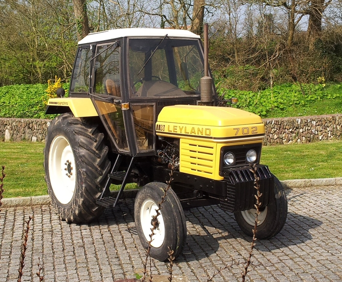 1983 Leyland 702 Diesel Tractor Reg No Ltc 479 Described