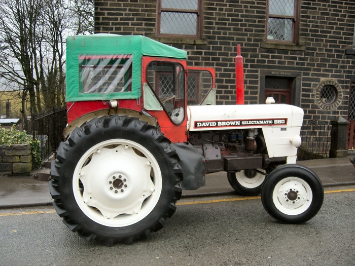 1968 DAVID BROWN 880 Selectamatic 4cylinder diesel TRACTOR Reg. No. OBE