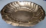 A bowl with ball feet. Silver 800.  Diameter 26 cm. 354 grams. In used condition.    Reserve