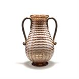Ferro Toso Barovier, Murano  Barovier, Ercole  Vase 'A trina', um 1936  Zweihenkelige Balusterform