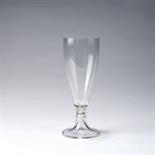 Benedikt von Poschinger, Oberzwieselau  Sektflöte 'Riemerschmid', um 1900  H. 14,4 cm. Farbloses