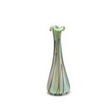Glasfabrik Elisabeth, Pallme-König & Habel, Kosten bei Teplitz  Vase, 1900-1905  Keulenform mit