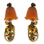 Daum Frères, Nancy  Paar Wandappliquen, 1900-10  Zu vorheriger Deckenlampe passend. In Form von