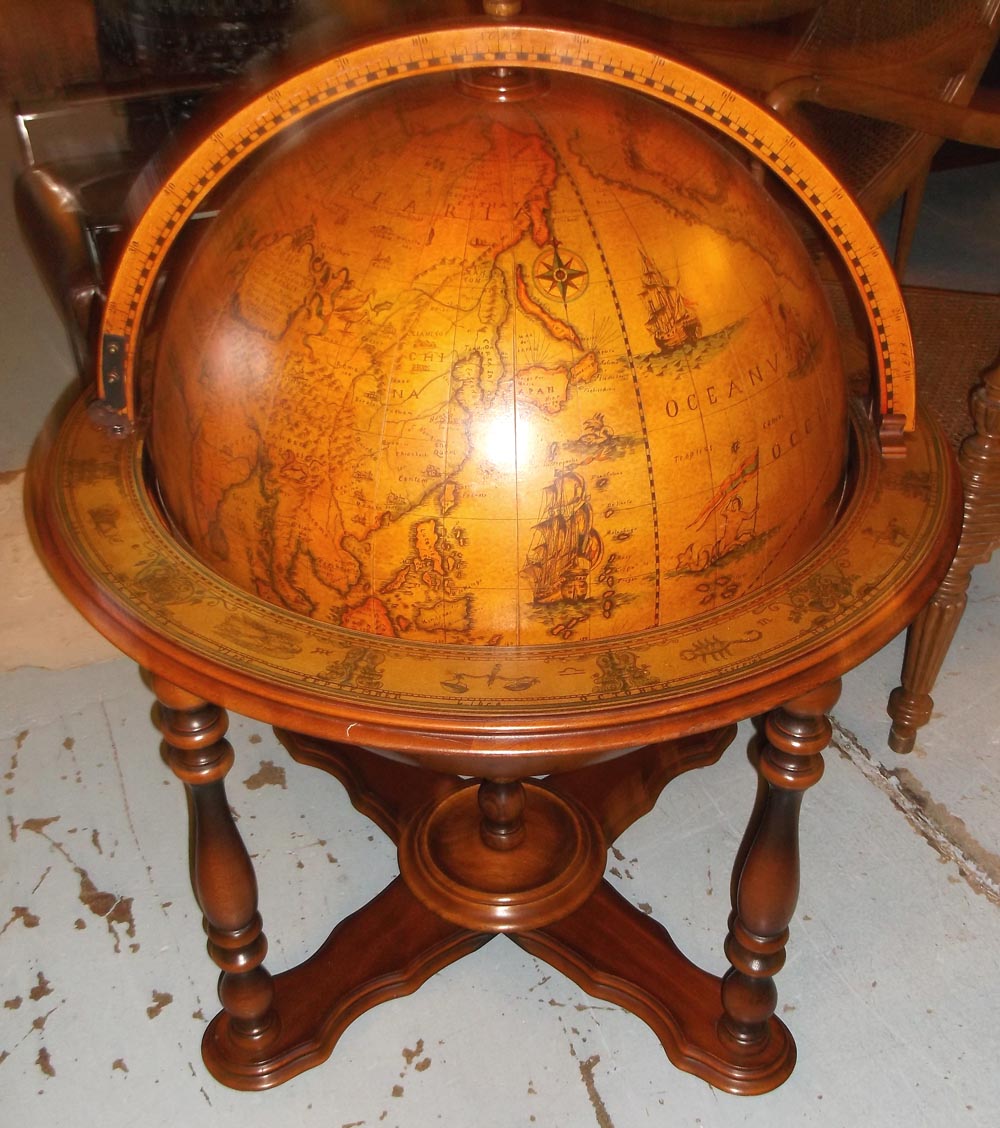 GLOBE DRINKS CABINET, Antique Style With Hinged Top, 101cm H X 80cm D. Lot 711 - GLOBE DRINKS CABINET, antique style with hinged top, 101cm H x - GLOBE DRINKS CABINET, Antique Style With Hinged Top, 101cm H X 80cm D.