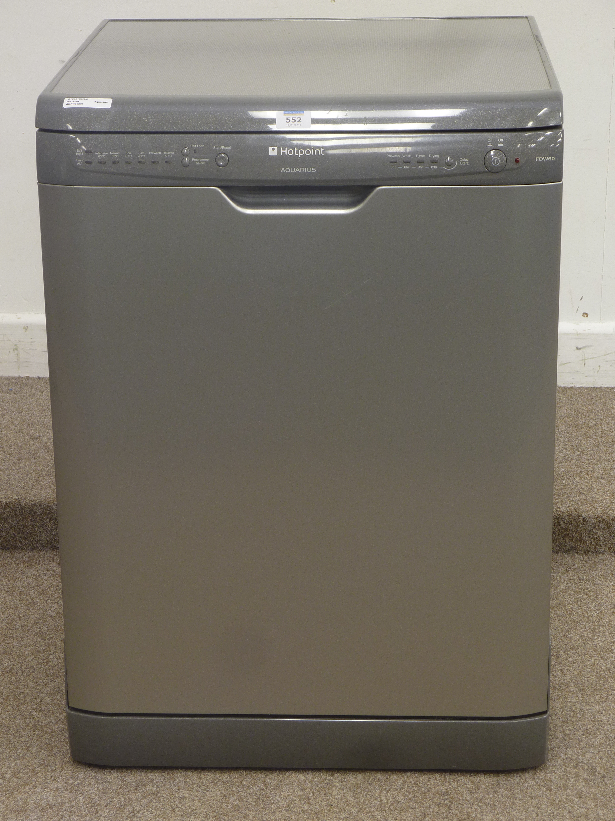 Hotpoint Aquarius FDW60 dishwasher grey/silver finish