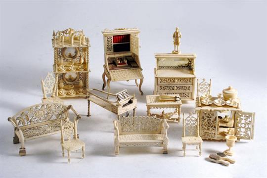 victorian dolls house furniture