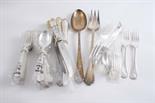 A QUANTITY OF MODERN ELECTROPLATED FLATWARE & CUTLERY in a variety of patterns (Louis Seize, Louis