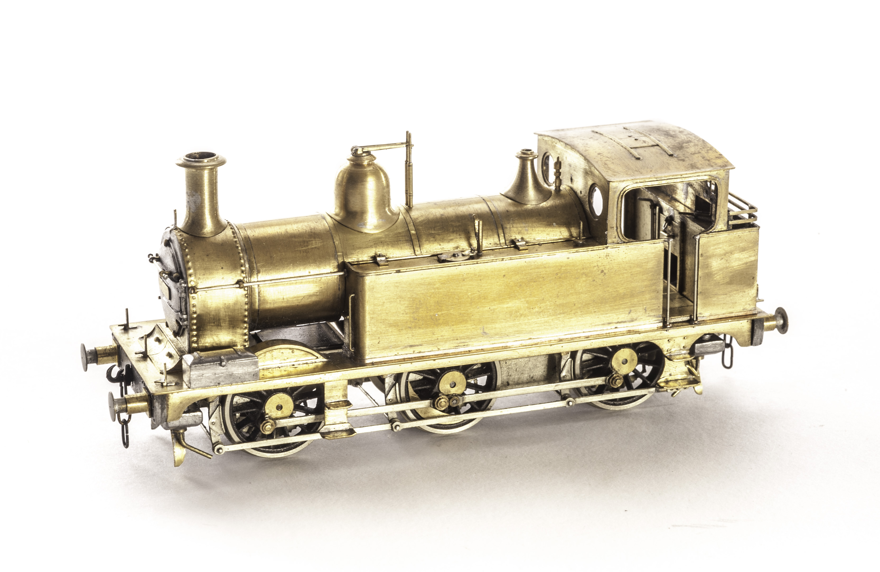 A 00 Gauge Kit/Scratchbuilt Midland/LMS Johnson 2F 060 Tank from brass