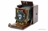 A J. Lizars Challenge Tropical Camera, brass bound with rotation back, with Carl Zeiss Jena Tessar