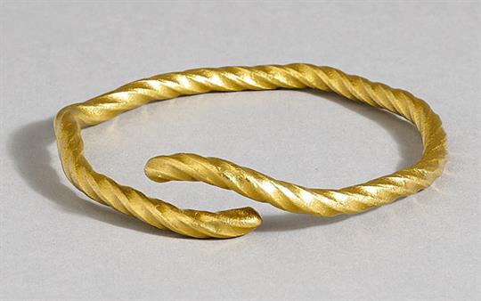 Circa 1200 To 500bc Celtic Twisted Gold Torc Weight Approximately 103 Grams Overall 3 Inches