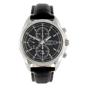 seiko v172 solar chronograph