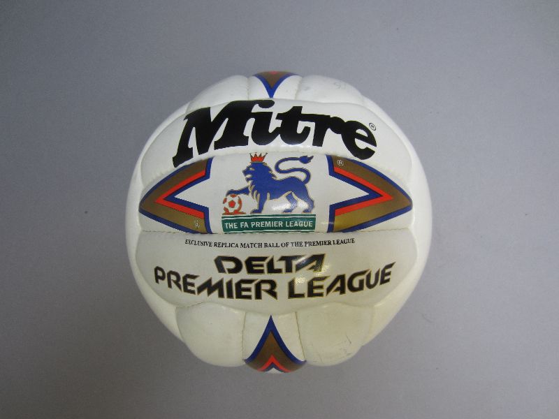 mitre delta premier league ball