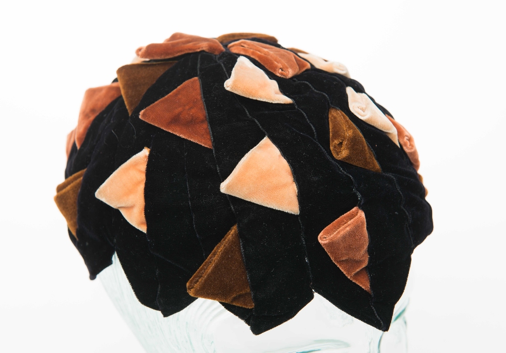 A rare 1920s Caroline Reboux velvet cap, the black velvet skull cap