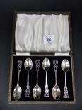 Cased set of 6 1940s Demi-tasse spoons with pierced handles.