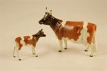 Beswick Ayrshire cow Champion Ickham Bessie (1350), designed by Arthur Gredington, with calf (2)