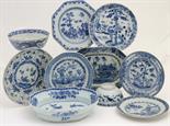 Small selection of Chinese blue and white export wares, comprising a small bowl decorated with