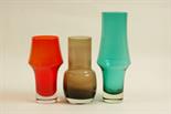 Three Riihimaen Lasi (Finnish) coloured glass vases, the largest 25cm