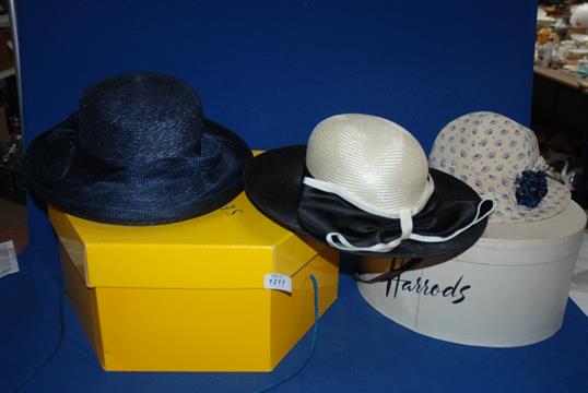 ladies hat boxes