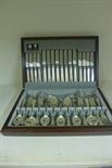 An Arthur Price boxed canteen of cutlery 
Condition report: In good condition