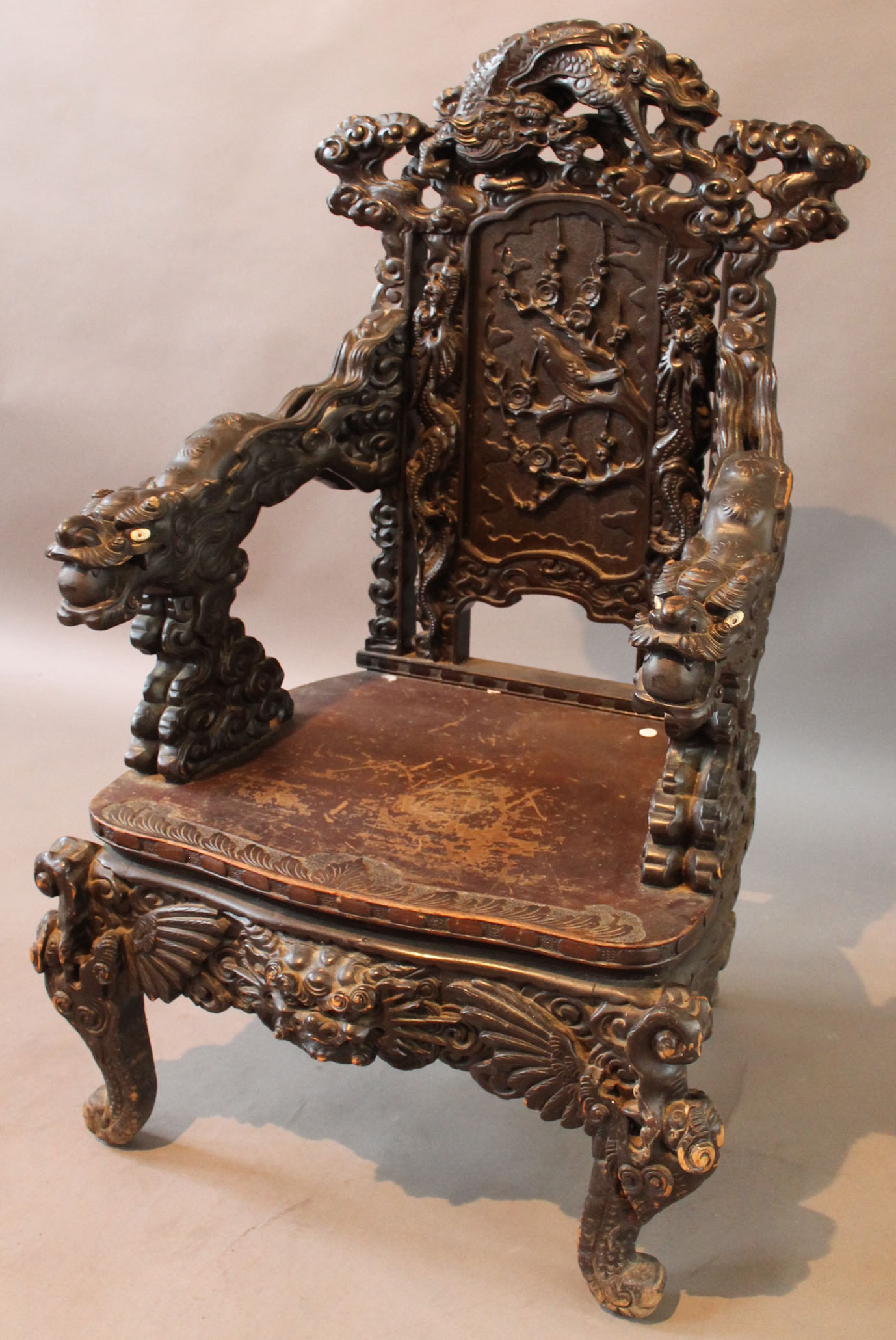 A Chinese Carved Hongmu Style 'dragon' Throne Chair, Early To Mid Lot 1750 - A Chinese carved Hongmu style - A Chinese Carved Hongmu Style 'dragon' Throne Chair, Early To Mid