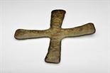 A Cross let, copper, African, 19th C. Dim. - 22 cm; Peso - 784,5 grs.