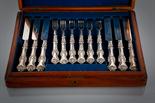 VICTORIAN SILVER FRUIT SERVICE for twelve place settings, Sheffield marks, in a mahogany case