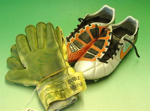 goalkeeper boots