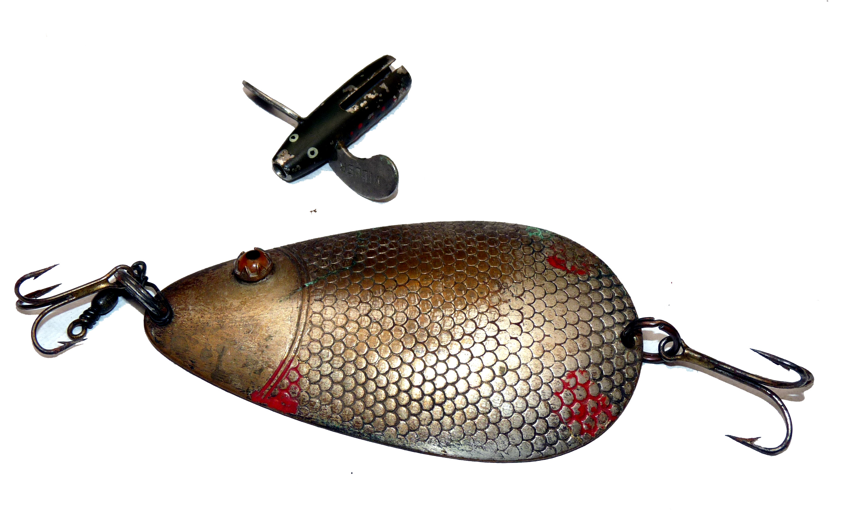 LURES (2): Miller of Leeds large fin metal Devon lure, 1.25” body, maker’s details stamped to fins