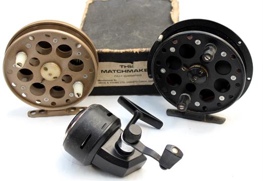 REELS (3): Grice & Young The Matchmaker 4.25” centre pin trotting reel, ventilated drum, line guide,