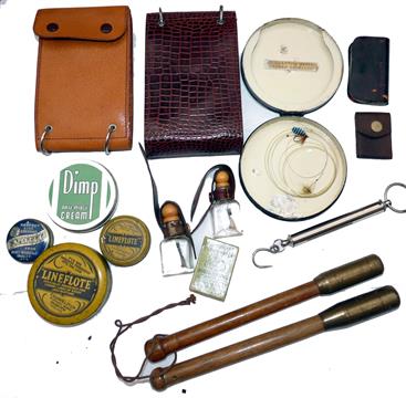 ACCESSORIES: (Qty) Pair of Hardy brass/wooden salmon/trout priests, each with maker`s details