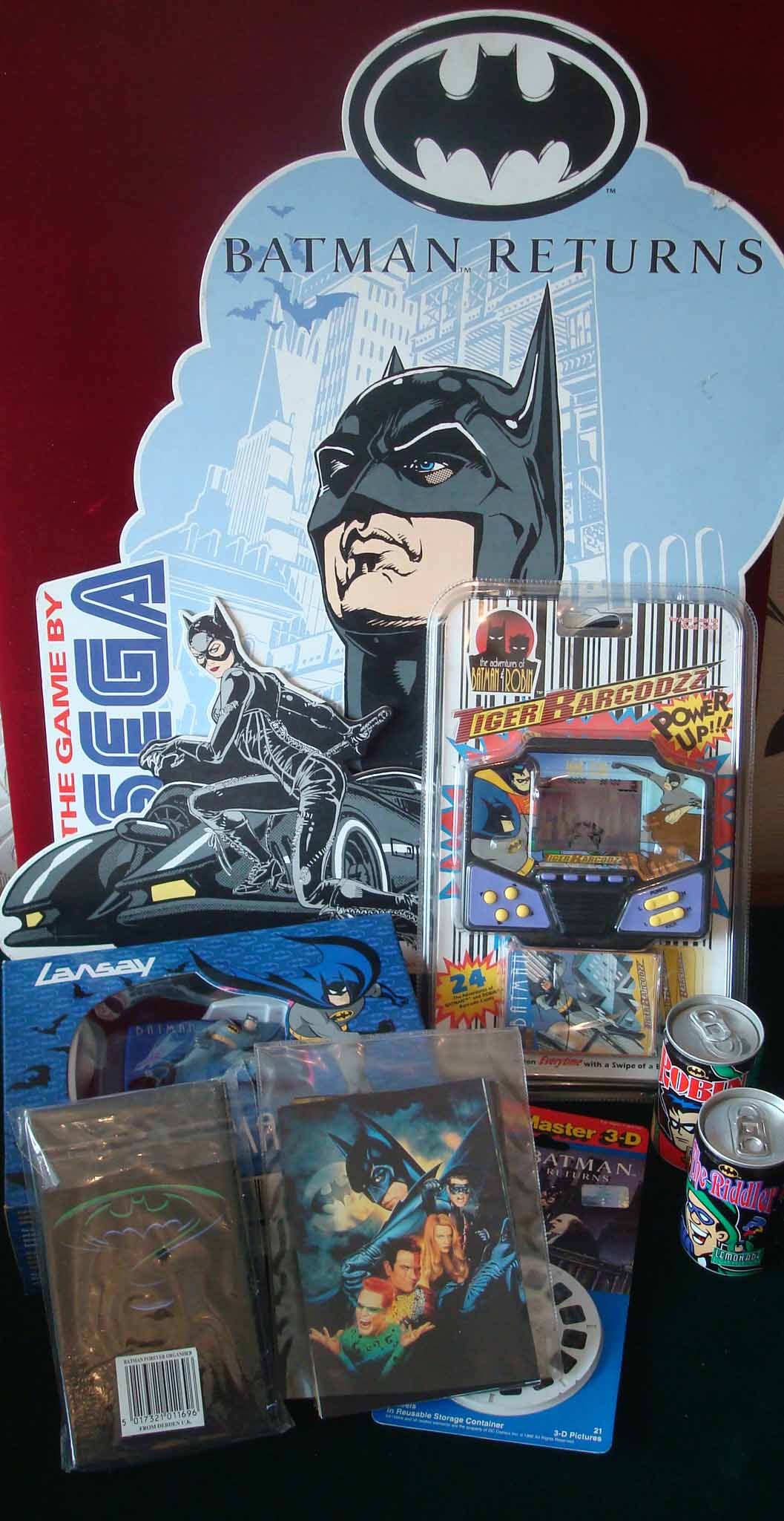 Batman Collection To Include Sega Cardboard Shop Display 1994 Lansay Stereo Walkman Boxed View Batman Collection To Include Sega Cardboard Shop Display 1994 Lansay Stereo Walkman Boxed View