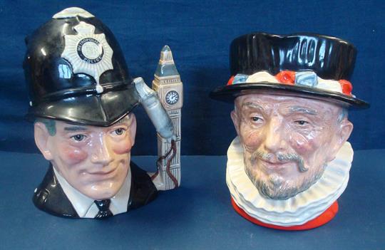 Royal Doulton Character Jug D6206 Beefeater: Height: 6.5" (16.5cm) Issued 1953 - Retired 1987