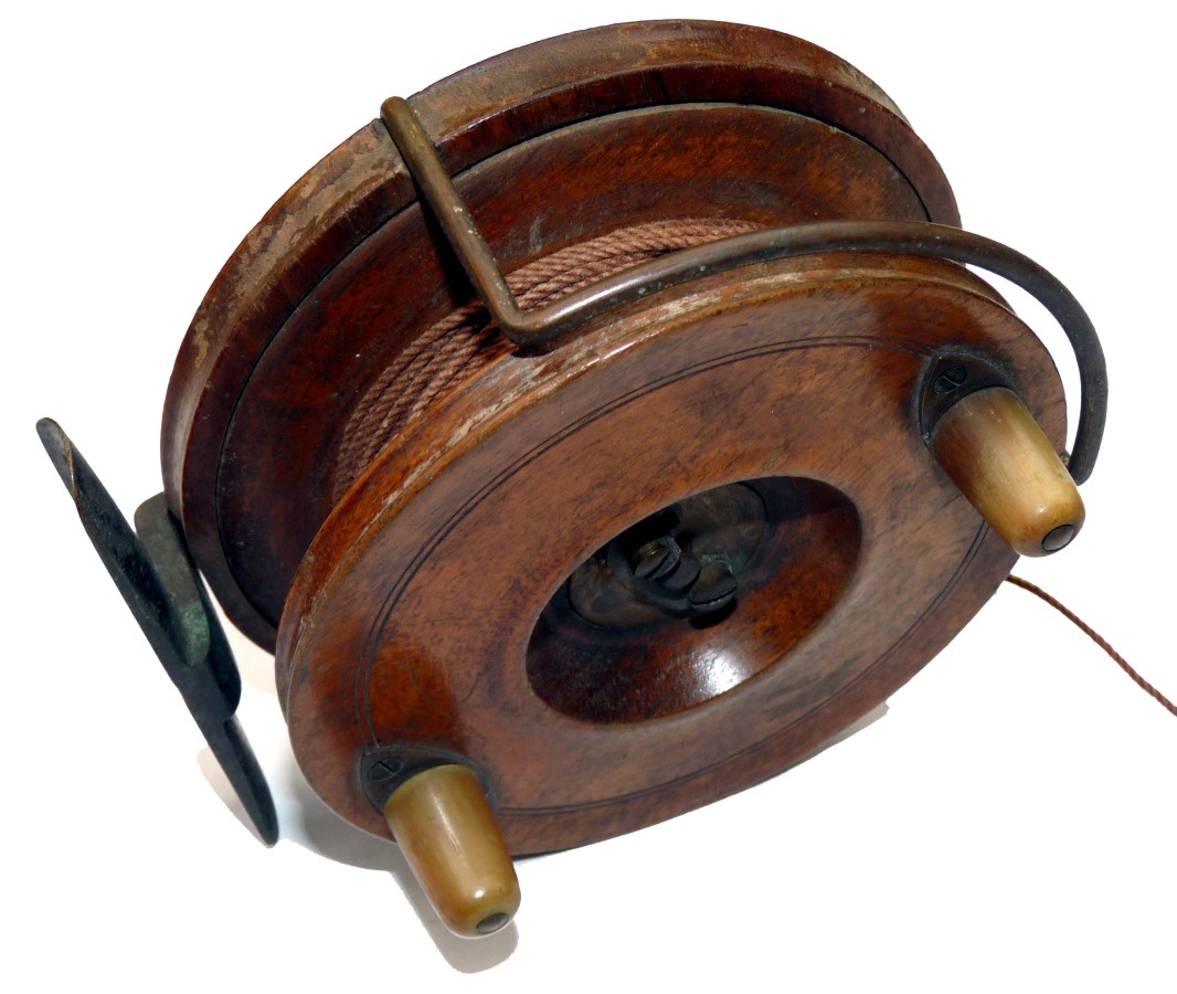 REEL: Hardy 4" Nottingham pattern wood and brass starback reel, dished face, telephone drum latch,