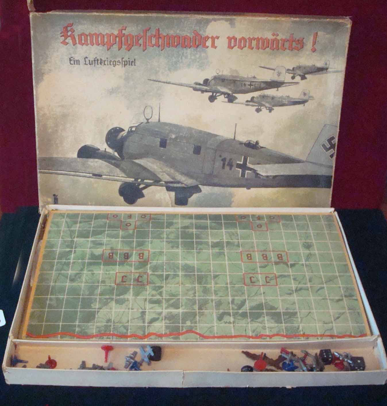 Rare WWII Game Kampfgeschwader vorwarts! German Issue Board Game