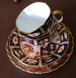 Four pieces imari porcelain.