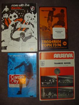 A collection of 500 programmes from Football League Cup ties,
182 from the 1960s, 238 from the 1970s