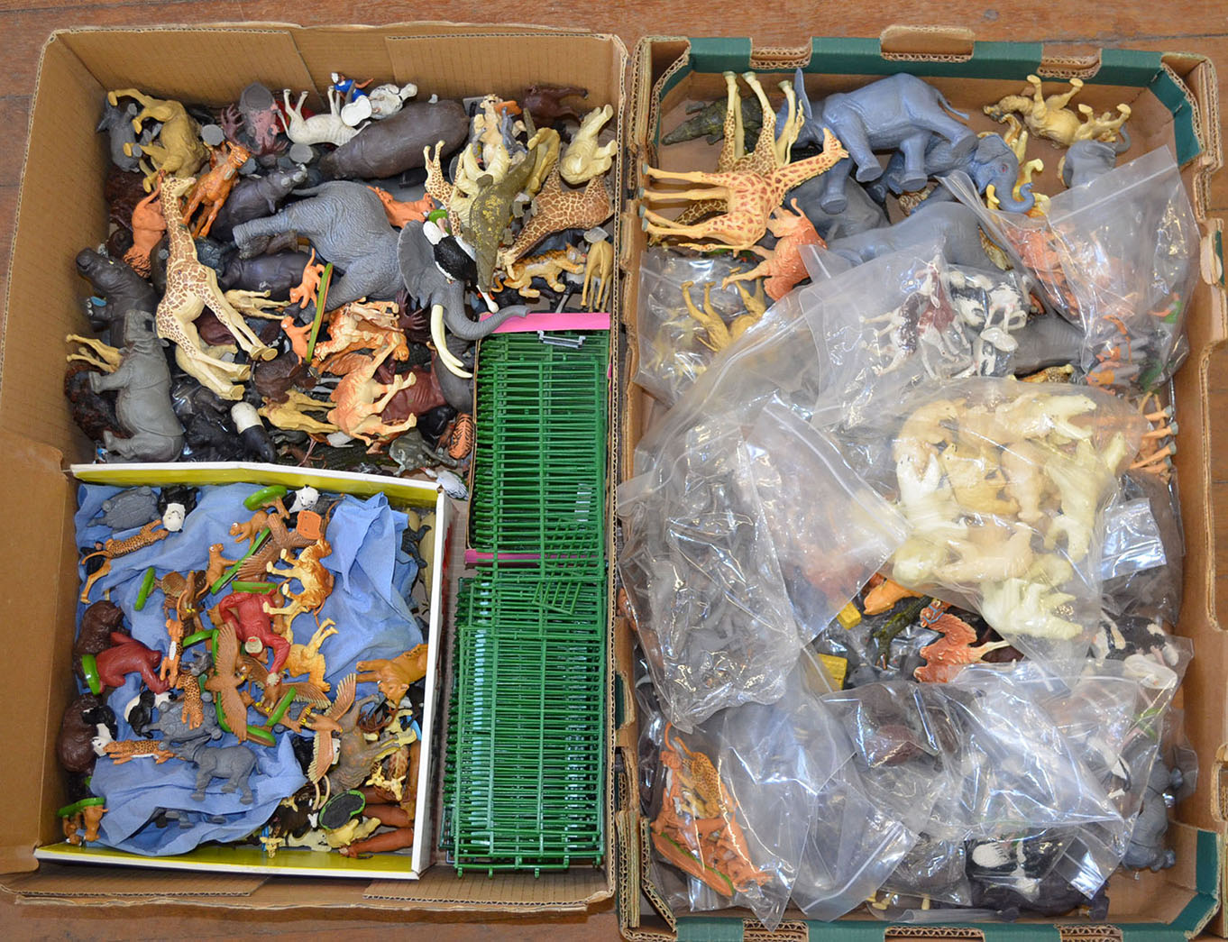britains plastic zoo animals
