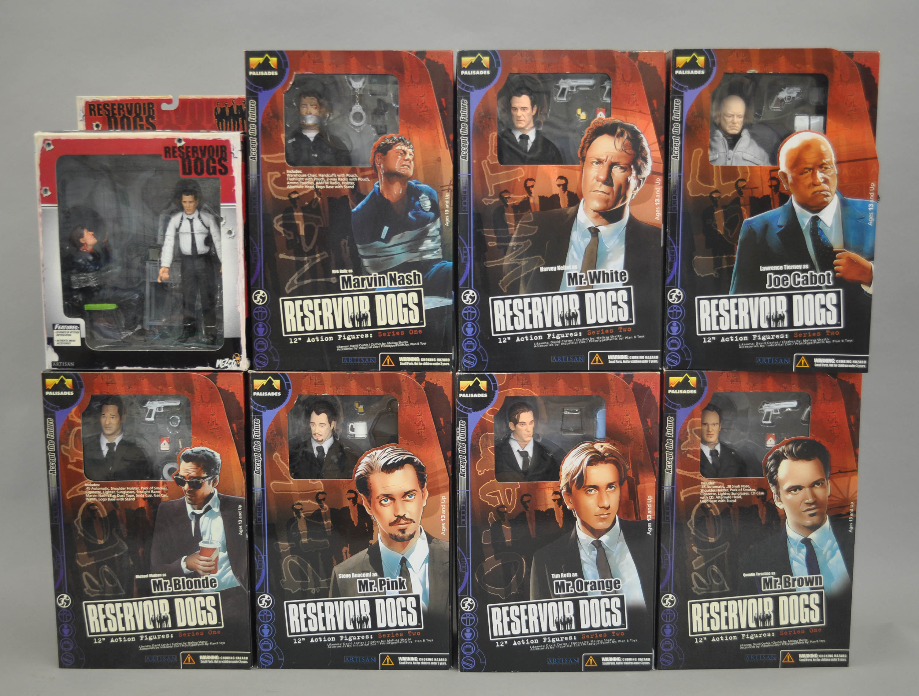 Eight Reservoir Dogs actions figures: boxed Mezco `Stuck In The Middle ... - 332 201310712610 Original