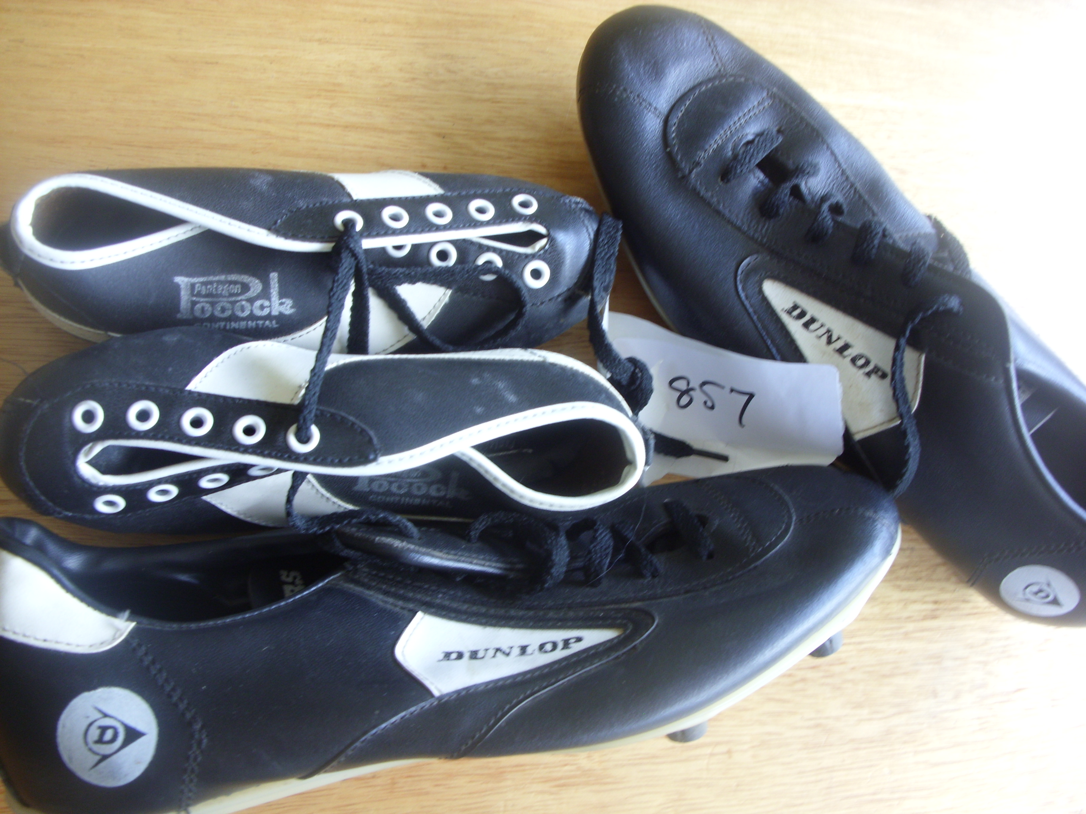 kids size 9 football boots