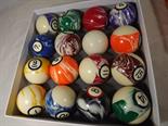 A box containing a set of 16 Suprapro billiards balls