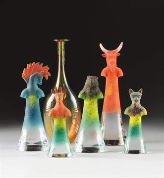 A Kosta Boda Crystal Fidji Vase And Five Animal Head Sculptures