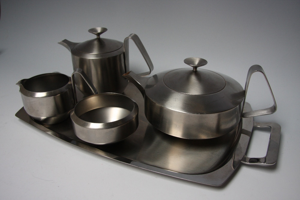 ROBERT WELCH AN OLD HALL `ALVESTON` 5PC STAINLESS STEEL TEA SET