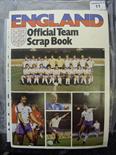 1981 The England Official Team Scrapbook, the content including an A4 laminated sheet of 21