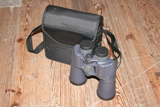 nikon action 12x50