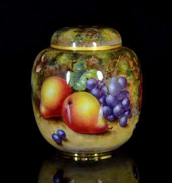 A Royal Worcester Fruit Pattern Ginger Jar c.1950, signed Freeman ... A Royal Worcester Fruit Pattern Ginger Jar c.1950, signed Freeman ...