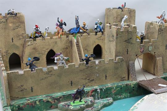 toy forts and castles