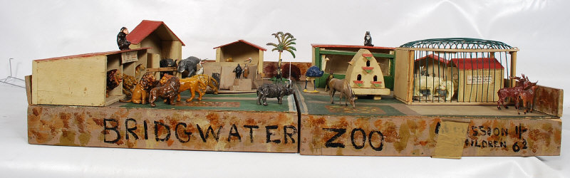 toy zoo buildings