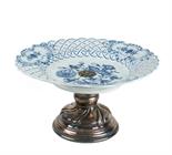 ALZATA IN PORCELLAN MEISSEN E ARGENTO XX Sec. decoro ""Cipolla"" poggiante su base a torchon 13x25