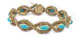 BRACCIALE IN ORO GIALLO 18KT E TURCHESI NATURALI anni 50-60 maglia lavorata a spina di pesce,