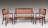 SofÃ  e due poltroncine in faggio. Etichetta originale manifattura Thonet SofÃ , larghezza cm. 130